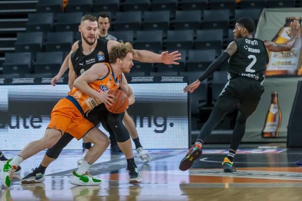 的替代者 的替代者